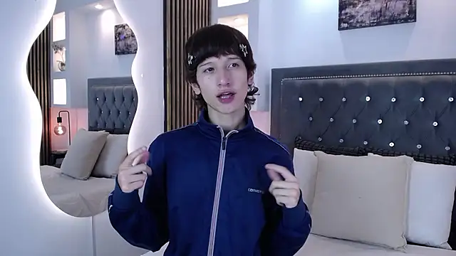 Snapshot of Emo_Boy_ chatting on 03.17.26 Emo Boy online show from 03.17.26