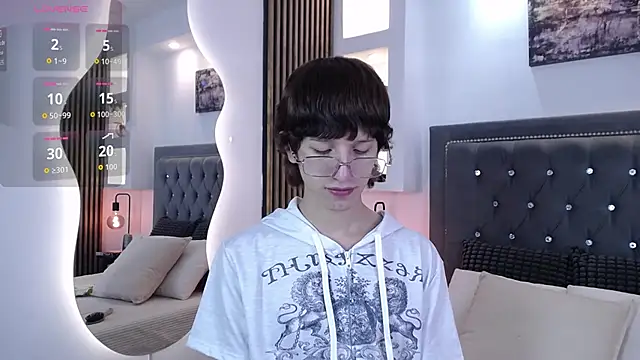 Snapshot of Emo_Boy_ chatting on 03.28.26 Emo Boy online show from 03.28.26