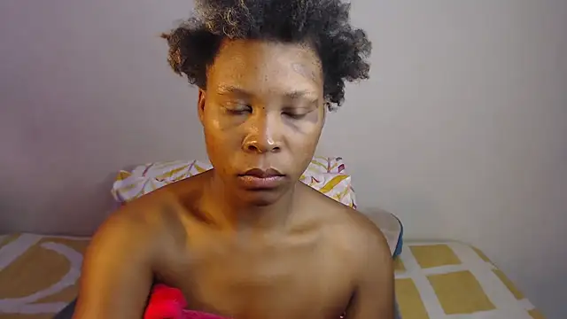 Tillah87 online show from 10.21.25