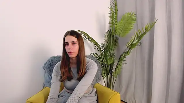 ElaineRothwell online show from 10.11.25