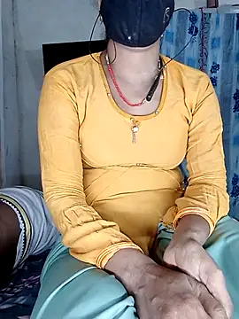 Sexy Riya Bhabhi online show from 10.24.25