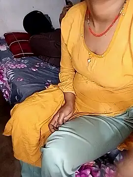 Sexy Riya Bhabhi online show from 11.11.25