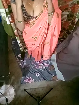Sexy Riya Bhabhi online show from 11.20.25