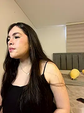 Isabella LaRue online show from 01.16.26