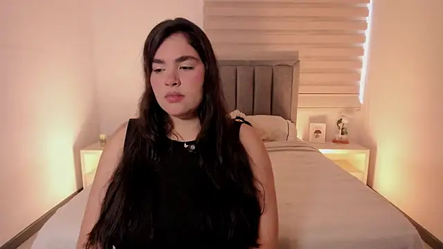 Isabella LaRue online show from 06.12.26