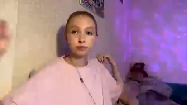 Olivia Somevel online show from 10.10.25