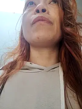 SweetBriana online show from 11.26.25