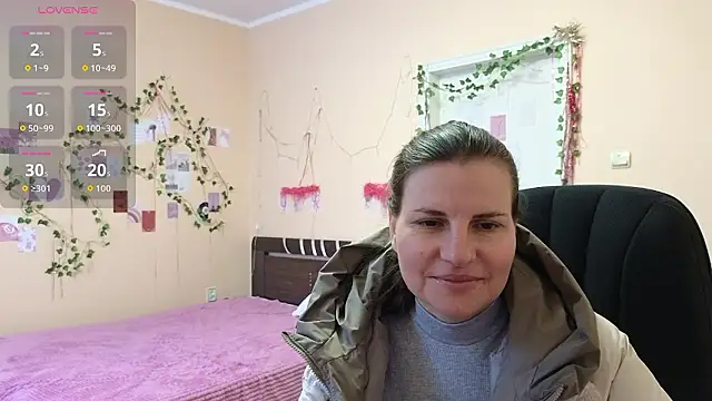 Mirabelle Velvet online show from 01.12.26