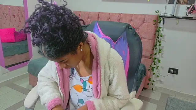 thianahorny online show from 04.01.26