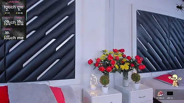 Snapshot of kendallsteele chatting on 10.31.25 kendallsteele online show from 10.31.25