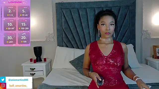 Bella-Torres online show from 10.30.25