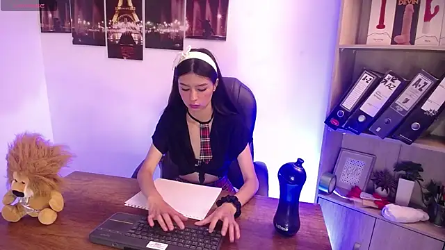 SweetRenata  online show from 02.13.26