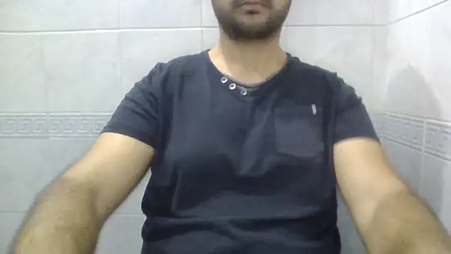 Snapshot of sci69 chatting on 11.08.25 sci69 online show from 11.08.25