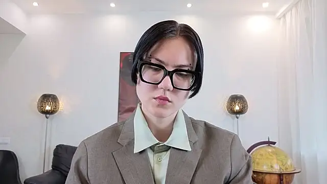 Marie Fitch online show from 05.01.26