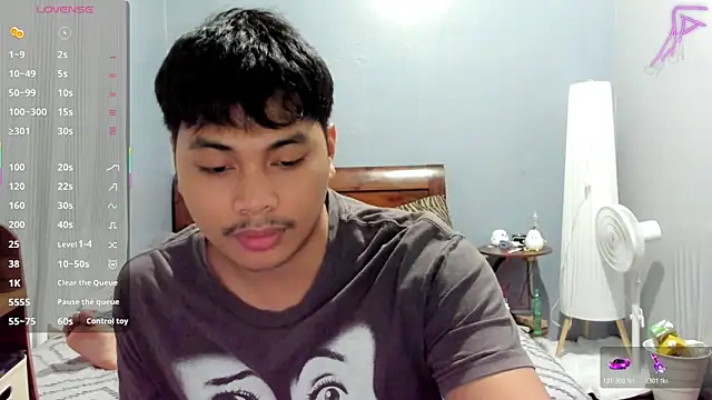 LuisitoJuancho55 online show from 12.14.25