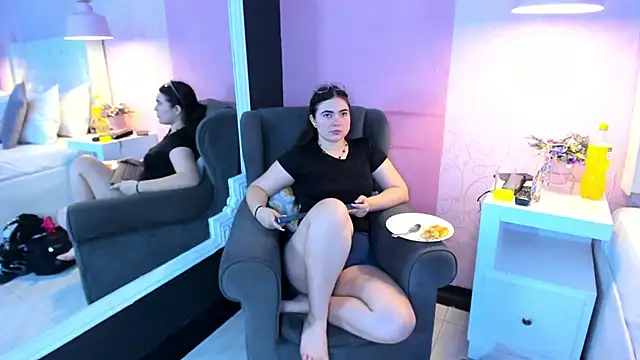 RousseWalker online show from 11.23.25