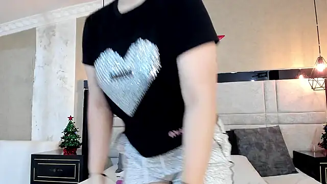 RousseWalker online show from 12.03.25