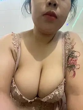 Snapshot of Min538 chatting on 11.16.25 Min538 online show from 11.16.25