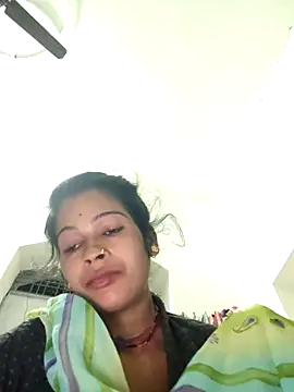 Snapshot of Co_punam chatting on 10.18.25 Co punam online show from 10.18.25