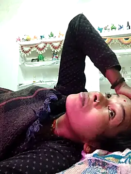 Snapshot of Co_punam chatting on 11.02.25 Co punam online show from 11.02.25