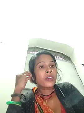 Snapshot of Co_punam chatting on 11.15.25 Co punam online show from 11.15.25