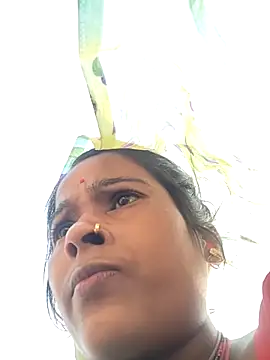 Snapshot of Co_punam chatting on 11.20.25 Co punam online show from 11.20.25