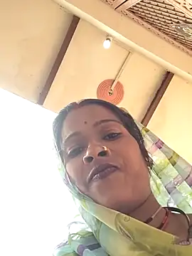 Snapshot of Co_punam chatting on 11.21.25 Co punam online show from 11.21.25