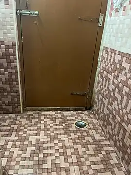 Snapshot of Telugu_dirty_talk_couple chatting on 12.18.25 Telugu dirty talk couple online show from 12.18.25