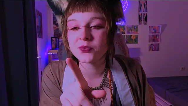 Snapshot of liquid0fluid0 chatting on 11.10.25 liquid0fluid0 online show from 11.10.25