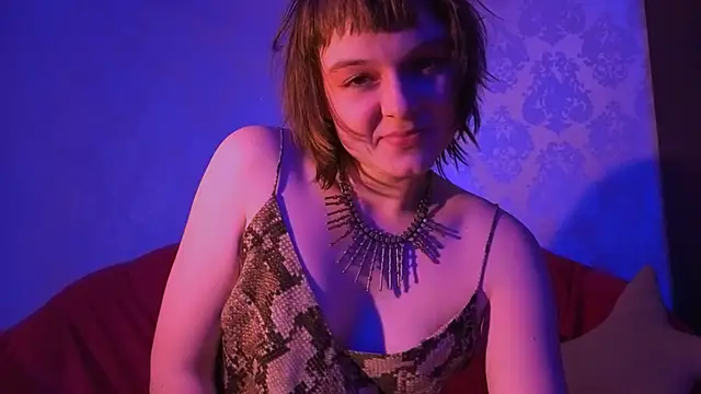 Snapshot of liquid0fluid0 chatting on 12.20.25 liquid0fluid0 online show from 12.20.25