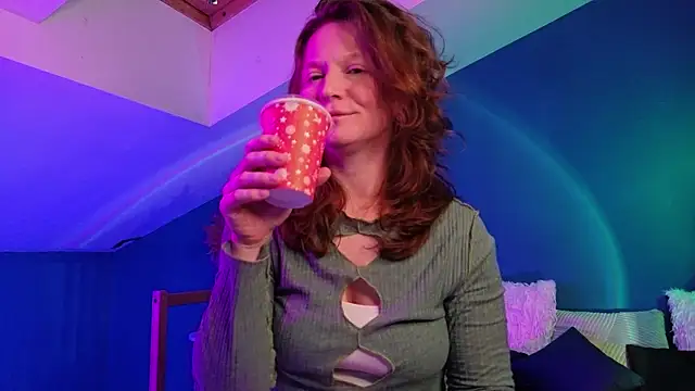 AuroraBorealis   online show from 12.18.25