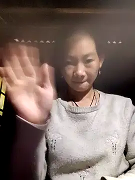 gio-thu online show from 10.22.25