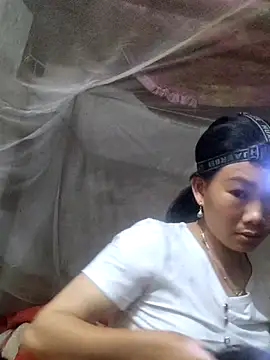 Snapshot of gio-thu chatting on 05.03.26 gio-thu online show from 05.03.26