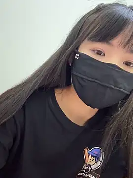 Snapshot of Ha_2660 chatting on 10.25.25 Ha 2660 online show from 10.25.25