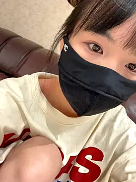 Snapshot of Ha_2660 chatting on 11.21.25 Ha 2660 online show from 11.21.25