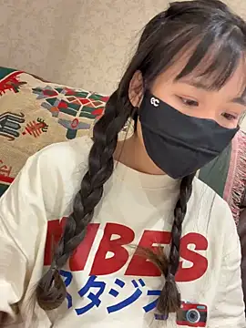 Snapshot of Ha_2660 chatting on 11.26.25 Ha 2660 online show from 11.26.25