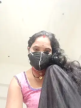 Snapshot of Cuty_tanya chatting on 02.01.26 Cuty tanya online show from 02.01.26