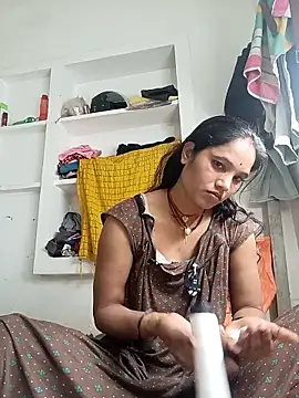 Snapshot of Cuty_tanya chatting on 02.24.26 Cuty tanya online show from 02.24.26