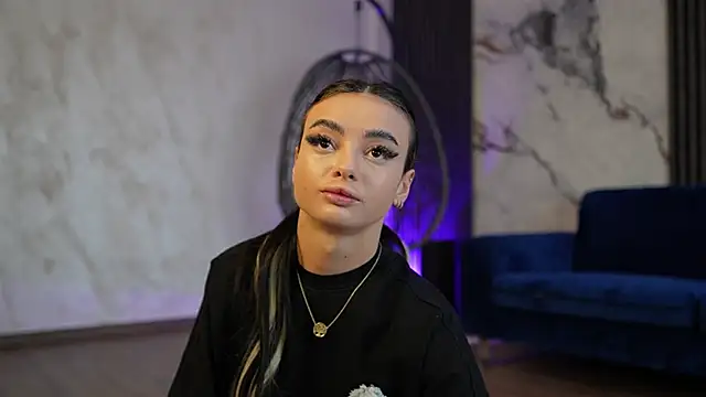 RachelRavee online show from 03.27.26