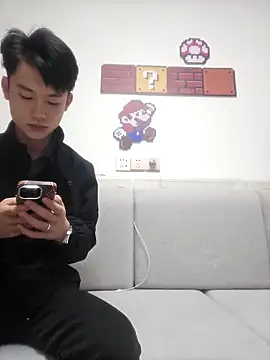 KK-cuteboy online show from 04.21.26