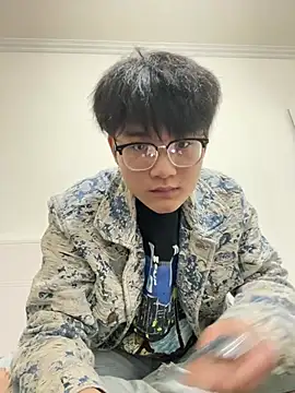 KK-cuteboy online show from 04.28.26
