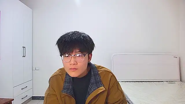 KK-cuteboy online show from 05.08.26