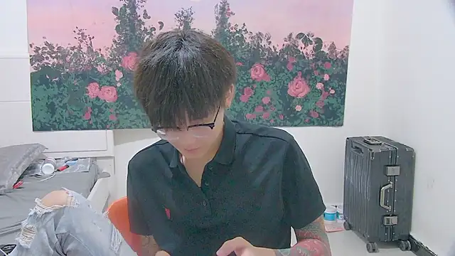 KK-cuteboy online show from 06.13.26