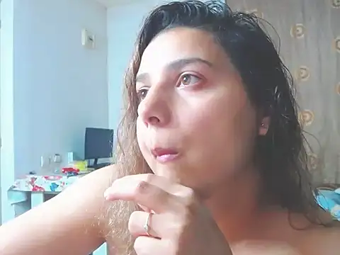 MadisonCharm online show from 04.16.26