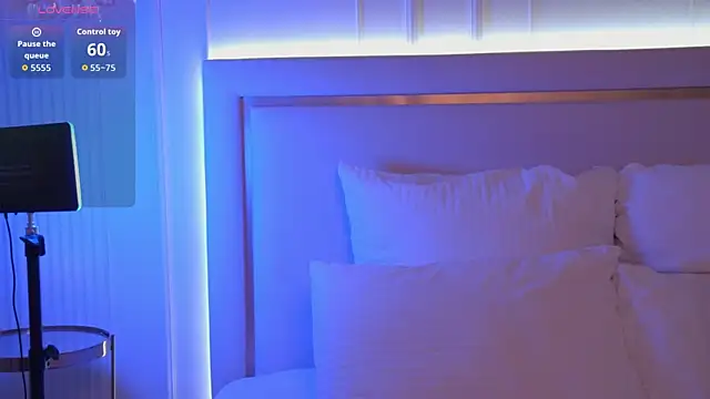 BettyLeen online show from 04.14.26