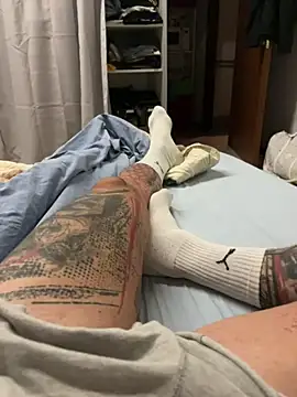 Snapshot of Sexy-feet78 chatting on 11.12.25 Sexy-feet78 online show from 11.12.25