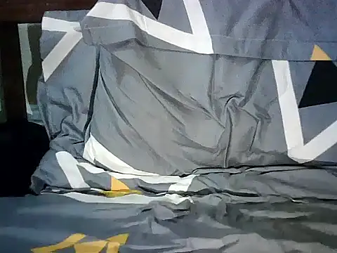 Snapshot of Ntokozo290 chatting on 10.18.25 Ntokozo290 online show from 10.18.25