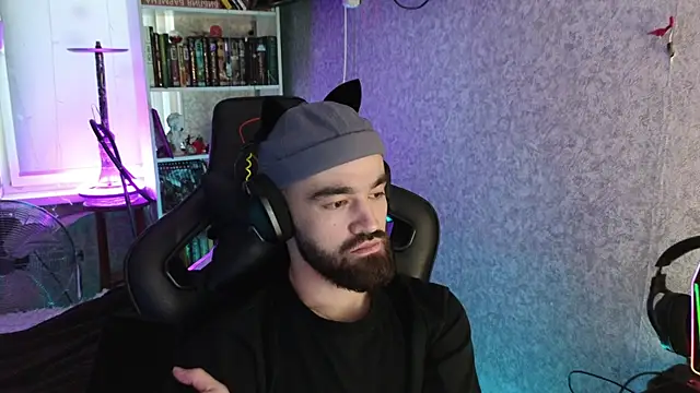 Snapshot of Nik_Namee chatting on 10.09.25 Nik Namee online show from 10.09.25