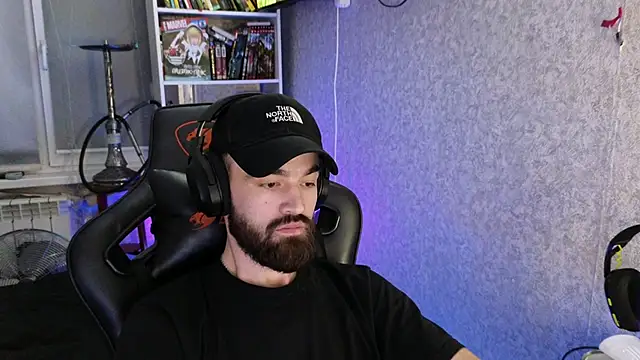 Snapshot of Nik_Namee chatting on 10.26.25 Nik Namee online show from 10.26.25