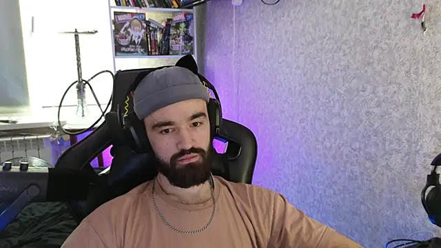 Snapshot of Nik_Namee chatting on 11.04.25 Nik Namee online show from 11.04.25